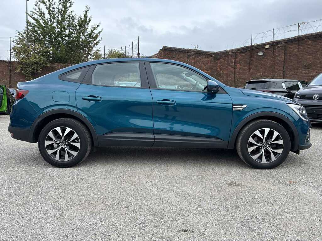 Renault Arkana 1.6 E-tech Full Hybrid 145 Evolution Blue #3