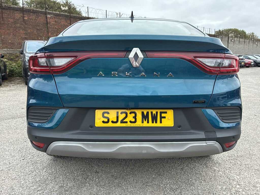 Renault Arkana 1.6 E-tech Full Hybrid 145 Evolution Blue #4