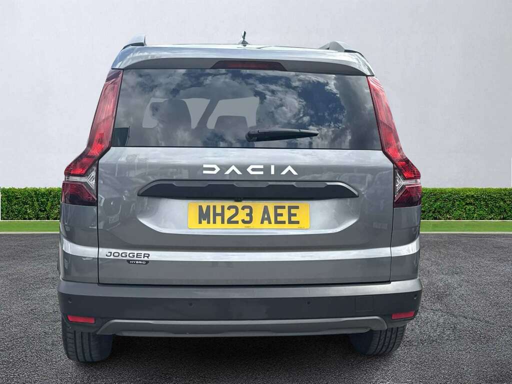 Dacia Jogger 1.6 Hev Extreme Se Grey #4
