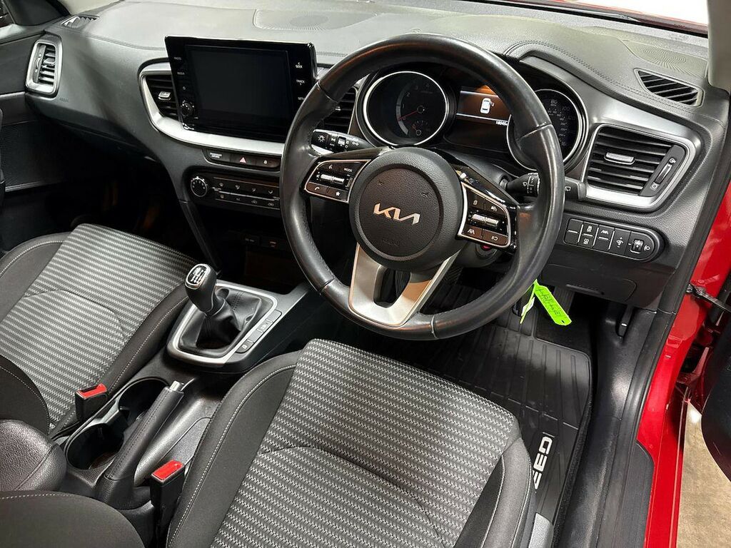 Kia Ceed 1.5 T-gdi 2 Sportswagon Euro 6 Grey #8