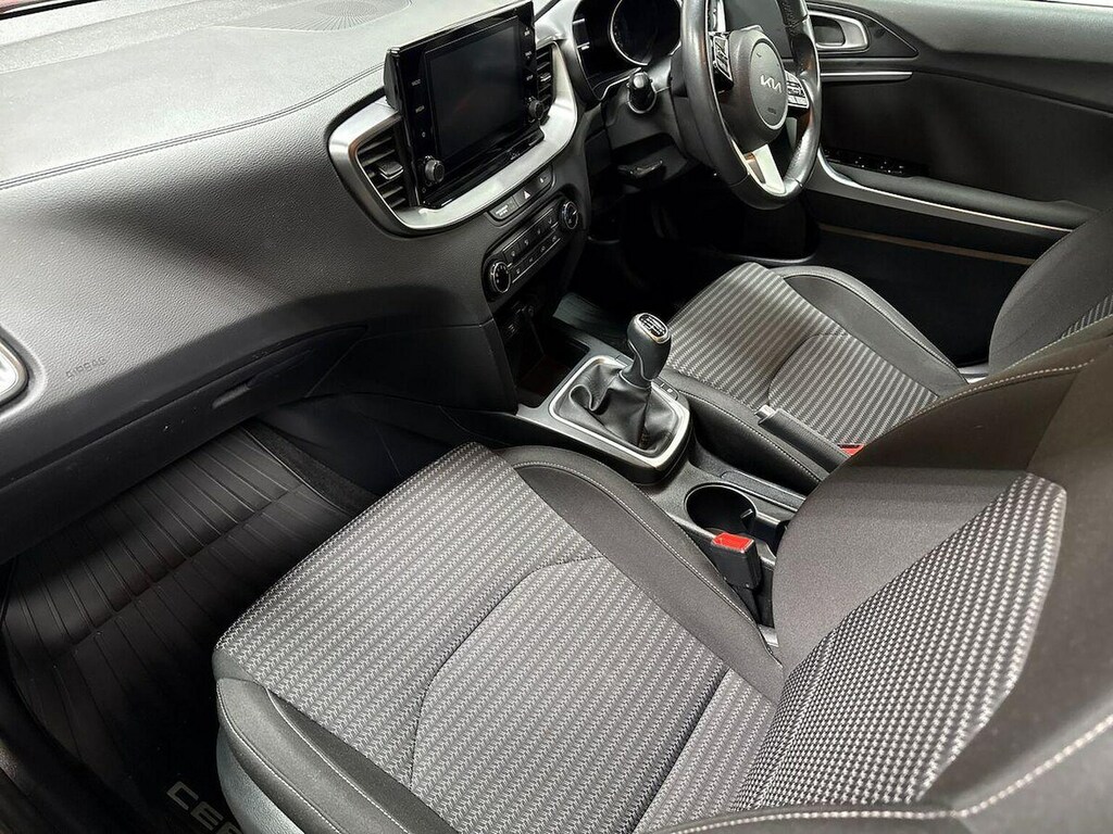 Kia Ceed 1.5 T-gdi 2 Sportswagon Euro 6 Grey #7