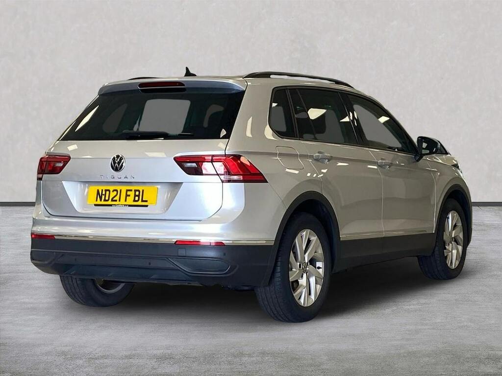 Volkswagen Tiguan Suv 1.5 Tsi Life Euro 6 Ss 202170 Grey #18