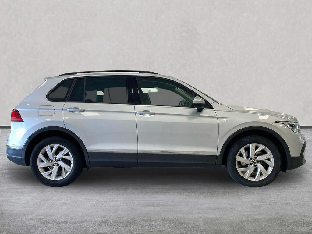 Volkswagen Tiguan Suv 1.5 Tsi Life Euro 6 Ss 202170 Grey #3
