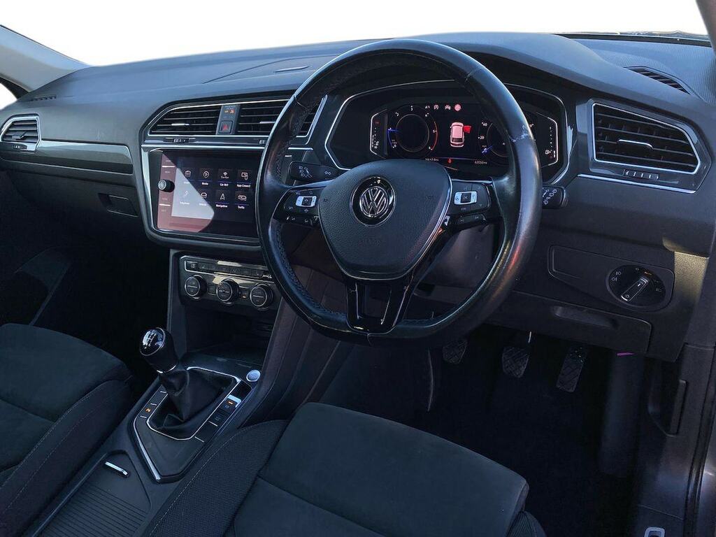 Volkswagen Tiguan Allspace 1.5 Tsi 150Ps Match Evo Black #14