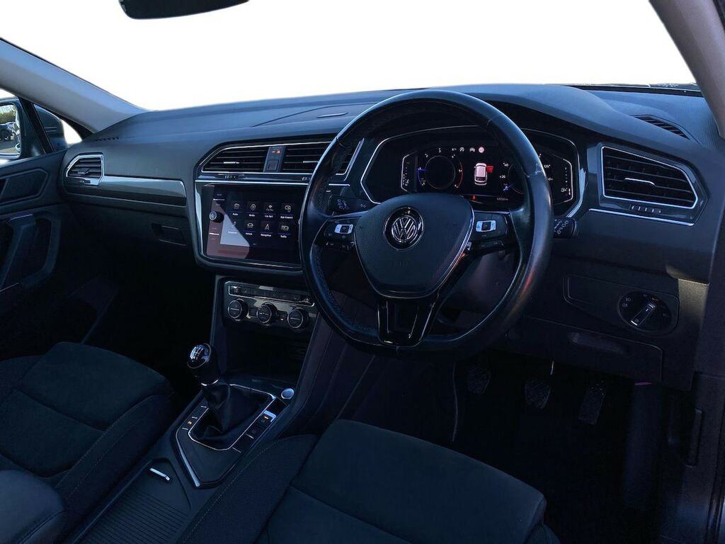 Volkswagen Tiguan Allspace 1.5 Tsi 150Ps Match Evo Black #8