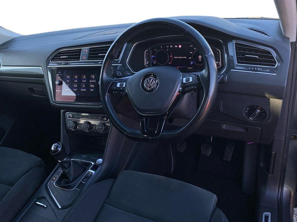 Volkswagen Tiguan Allspace 1.5 Tsi 150Ps Match Evo Black #9