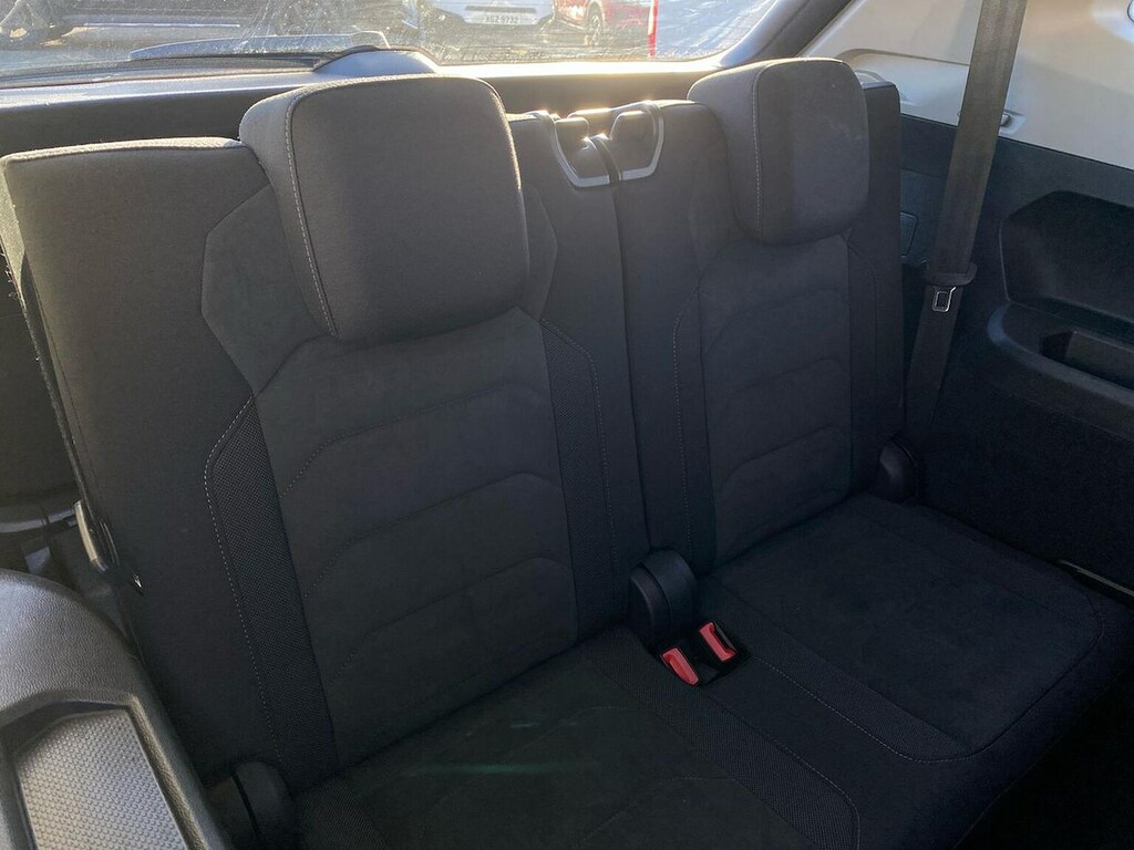 Volkswagen Tiguan Allspace 1.5 Tsi 150Ps Match Evo Black #29