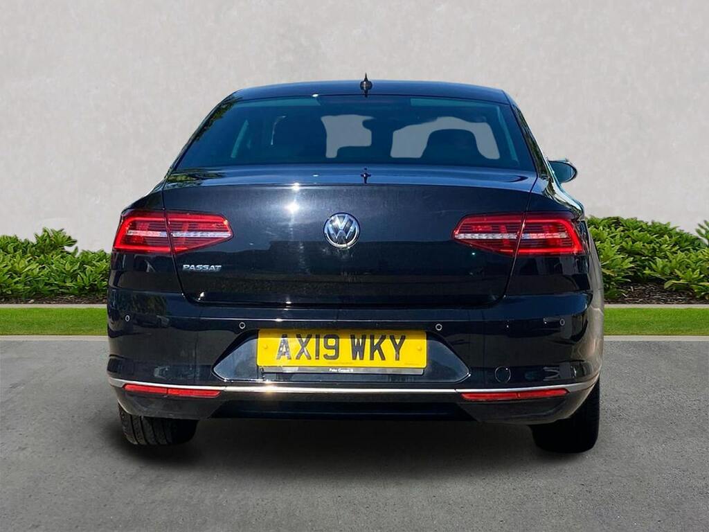 Volkswagen Passat 1.5 Tsi Evo Gt Saloon Euro 6 S Black #4