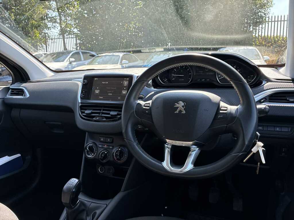 Peugeot 208 1.2 Vti Active 20 Road Tax Blue #14