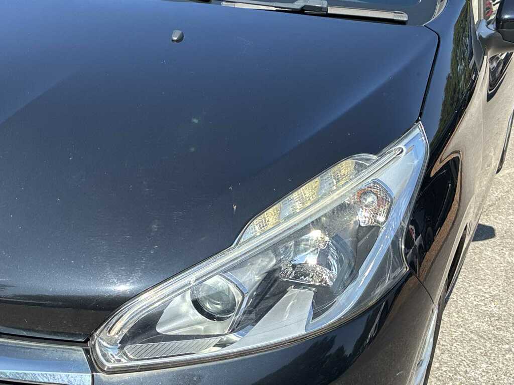 Peugeot 208 1.2 Vti Active 20 Road Tax Blue #27