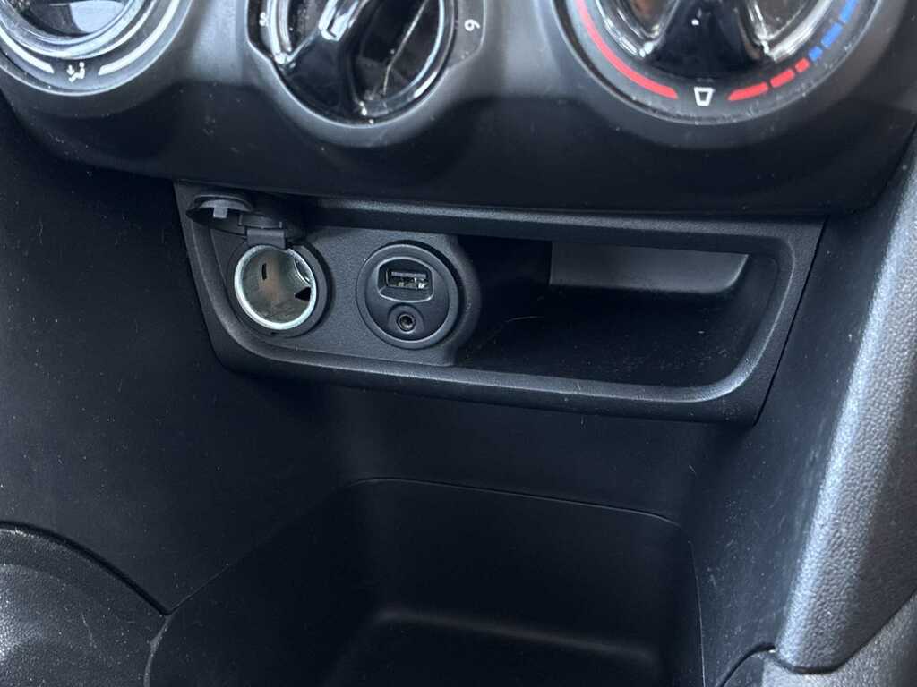 Peugeot 208 1.2 Vti Active 20 Road Tax Blue #33