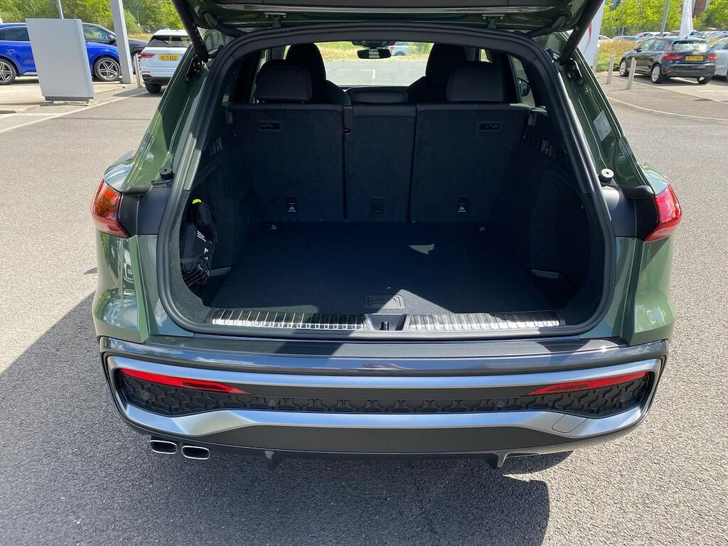 Audi Q5 2.0 Tdi Sport S Tronic Quattro Euro 6 5-Door Black #17