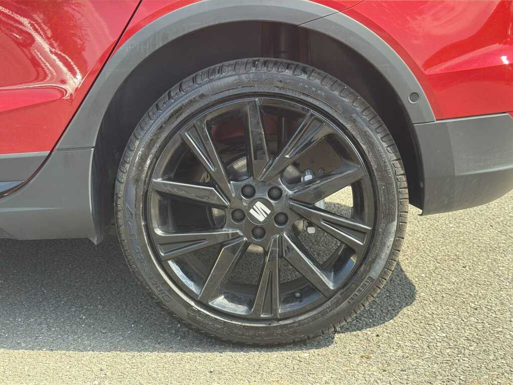 Seat Arona 1.0 Tsi 115 Fr Black Edition Dsg Red #6