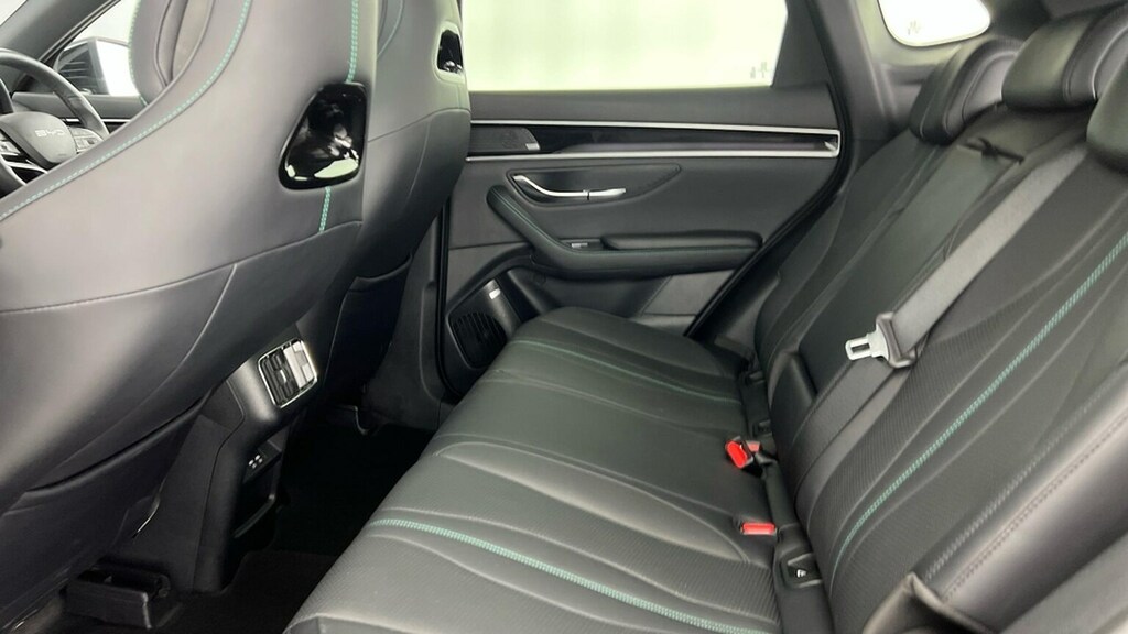 Byd Seal U 1.5 26.6Kwh Comfort Suv Plug In Hybrid White #10