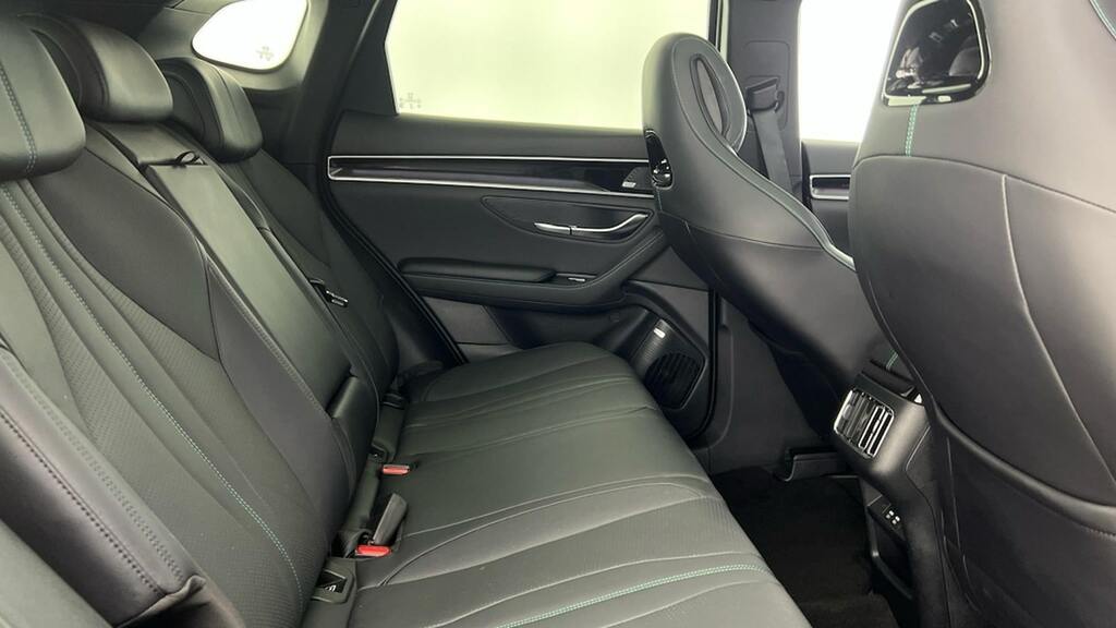 Byd Seal U 1.5 26.6Kwh Comfort Suv Plug In Hybrid White #8
