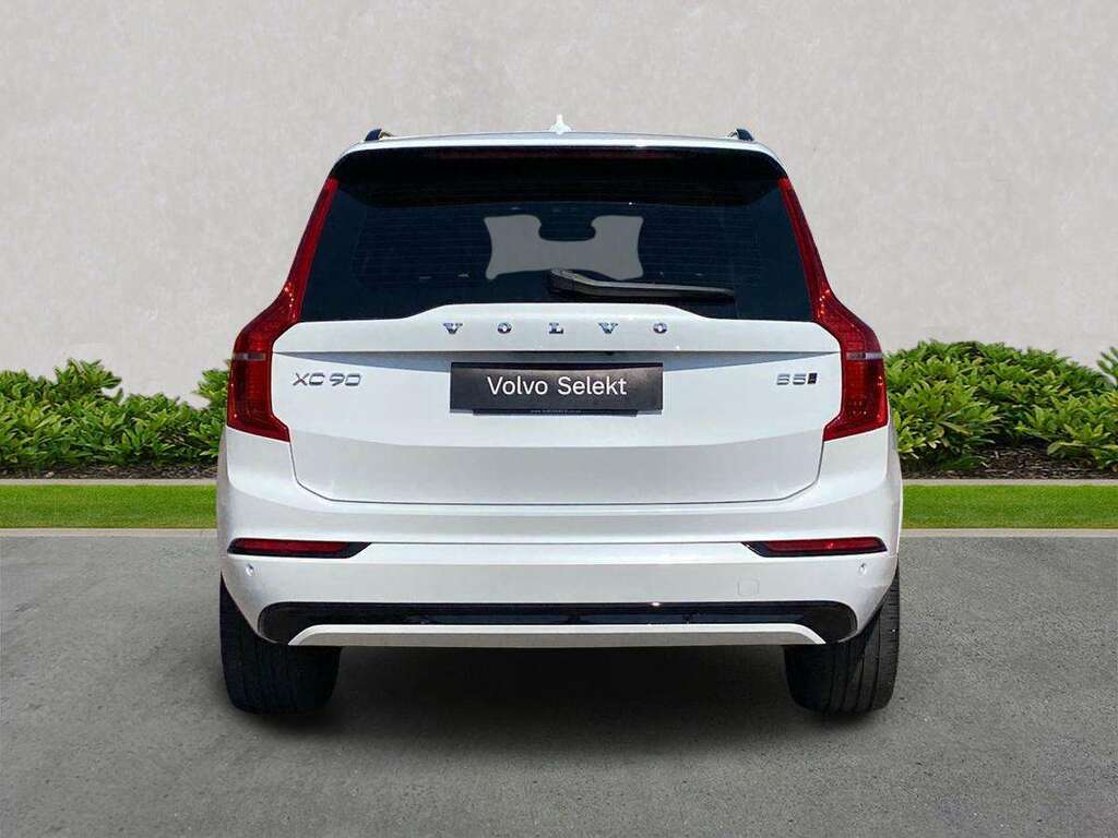 Volvo XC90 2.0 B5p 250 Plus Dark Awd Geartronic White #4