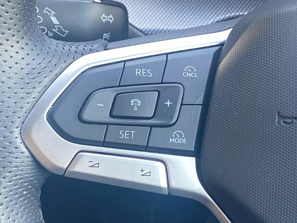 Volkswagen Golf Estate 8 R-line 2.0 Tdi 150Ps 7-Speed Dsg Silver #27