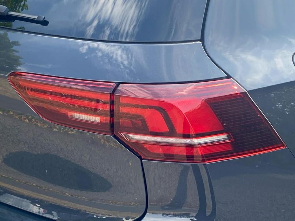 Volkswagen Golf Estate 8 R-line 2.0 Tdi 150Ps 7-Speed Dsg Silver #33