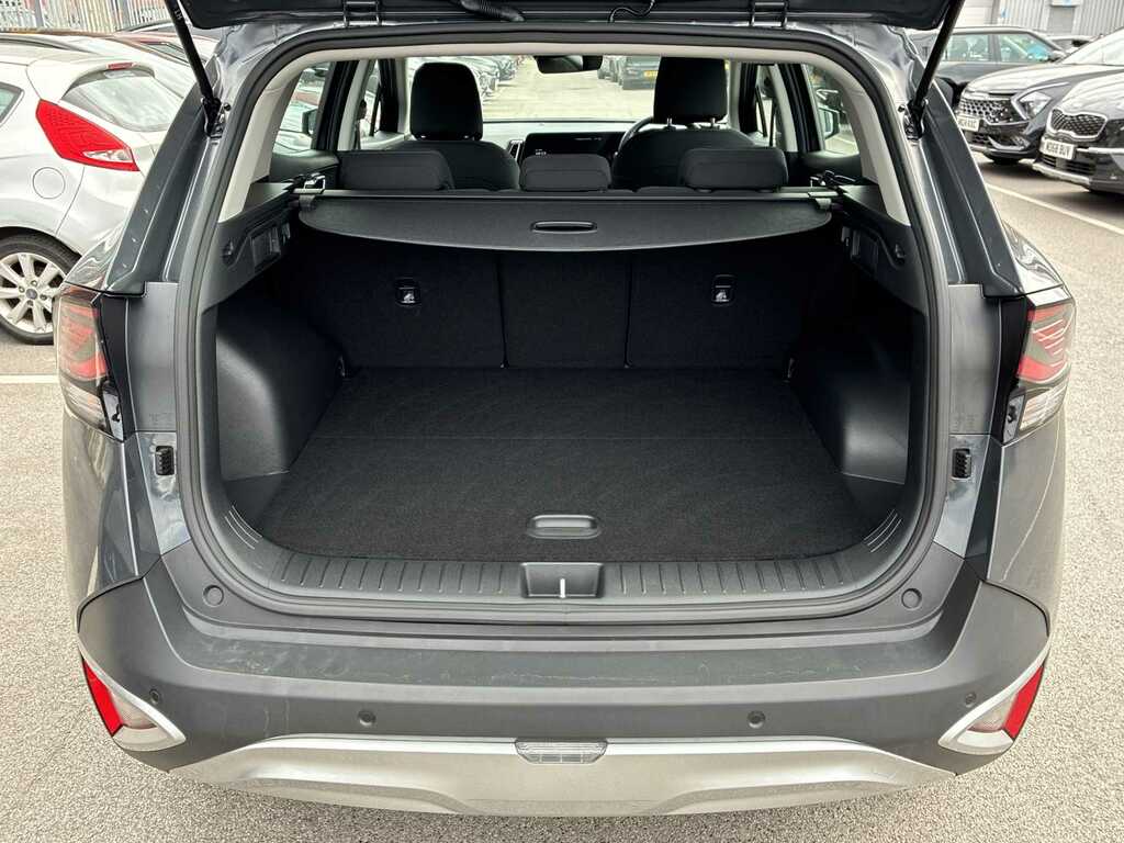 Kia Sportage 1.6 H T Gdi 3 Suv Hybrid Ss Silver #16