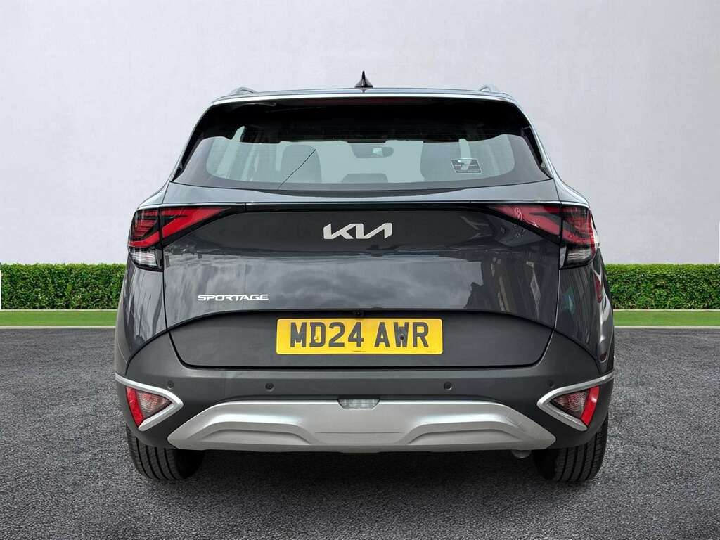 Kia Sportage 1.6 H T Gdi 3 Suv Hybrid Ss Silver #4