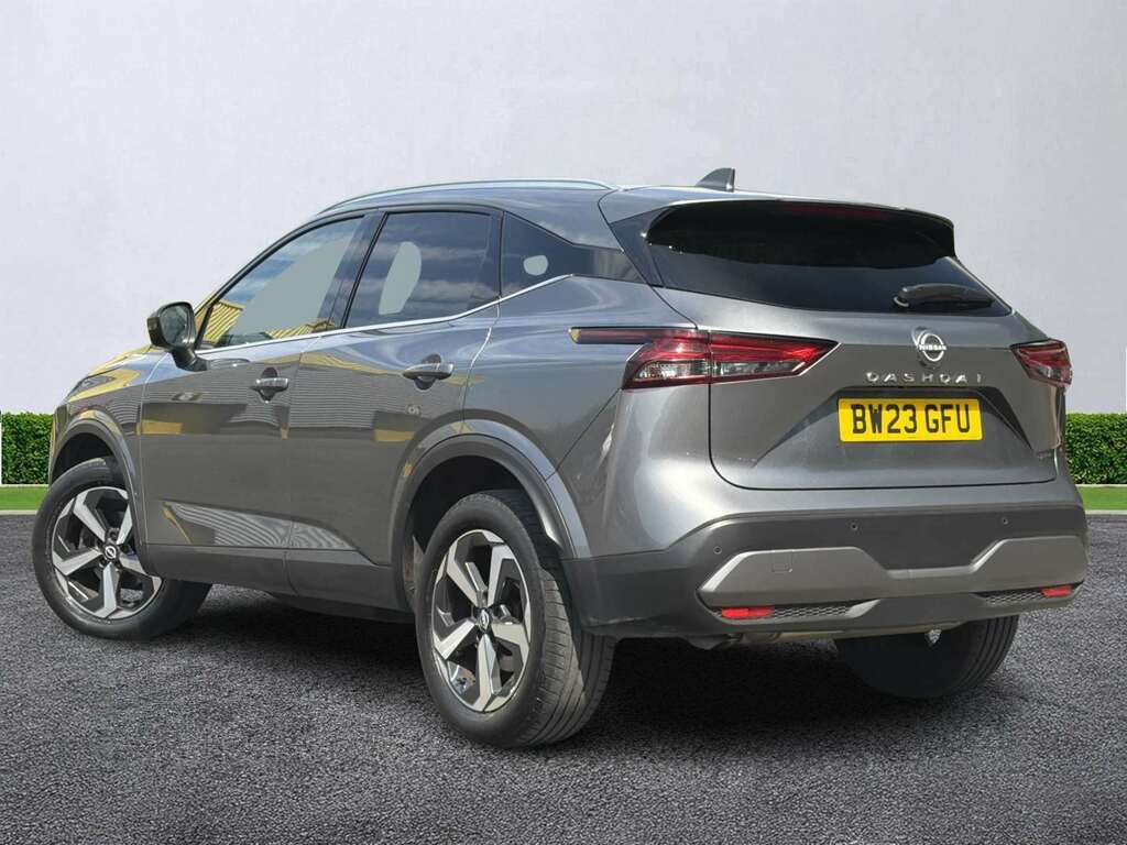 Nissan Qashqai 1.3 Dig-t Mh N-connecta Grey #2