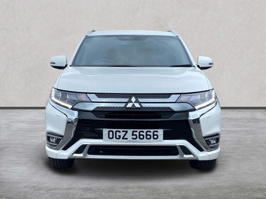 Mitsubishi Outlander 2.4 Phev 4H White #5