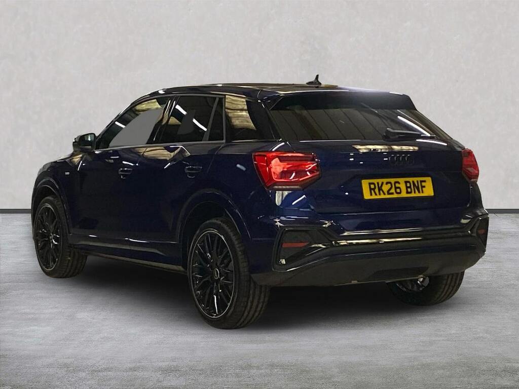 Audi Q2 1.5 Tfsi Cod 35 Black Edition Suv S Tro Blue #2