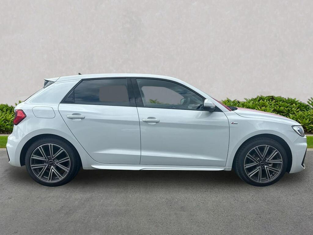 Audi A1 1.0 Tfsi 25 S Line Sportback Eur White #3