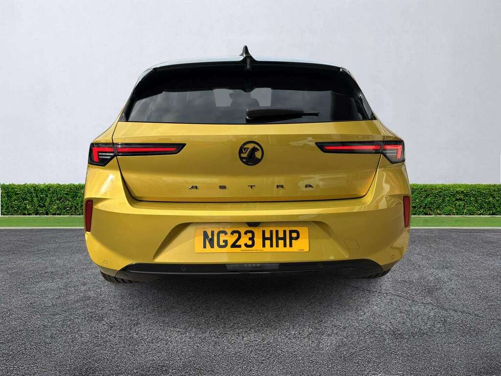 Vauxhall Astra 1.2 Turbo 130 Gs Yellow #4