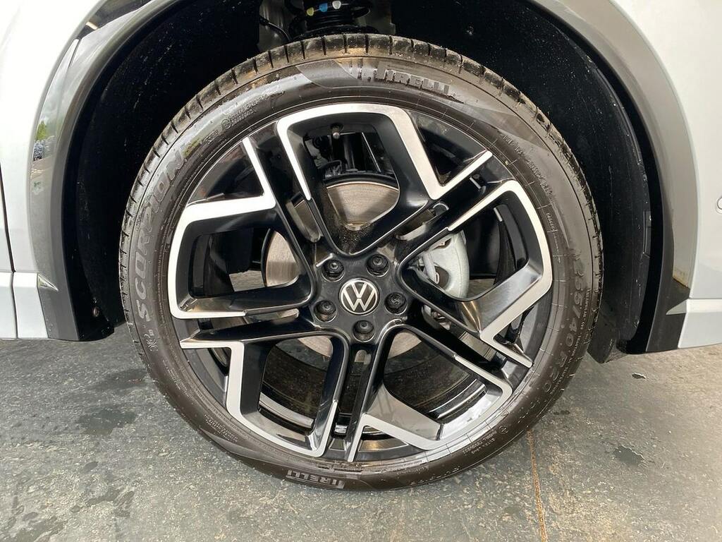 Volkswagen Tiguan 1.5 Etsi Mhev R-line Suv Hybrid Dsg Eur Silver #6