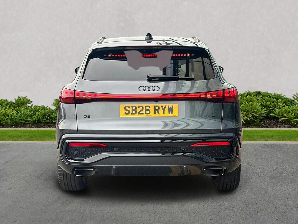 Audi Q5 2.0 Tfsi Black Edition Suv S Tronic Qua Grey #4