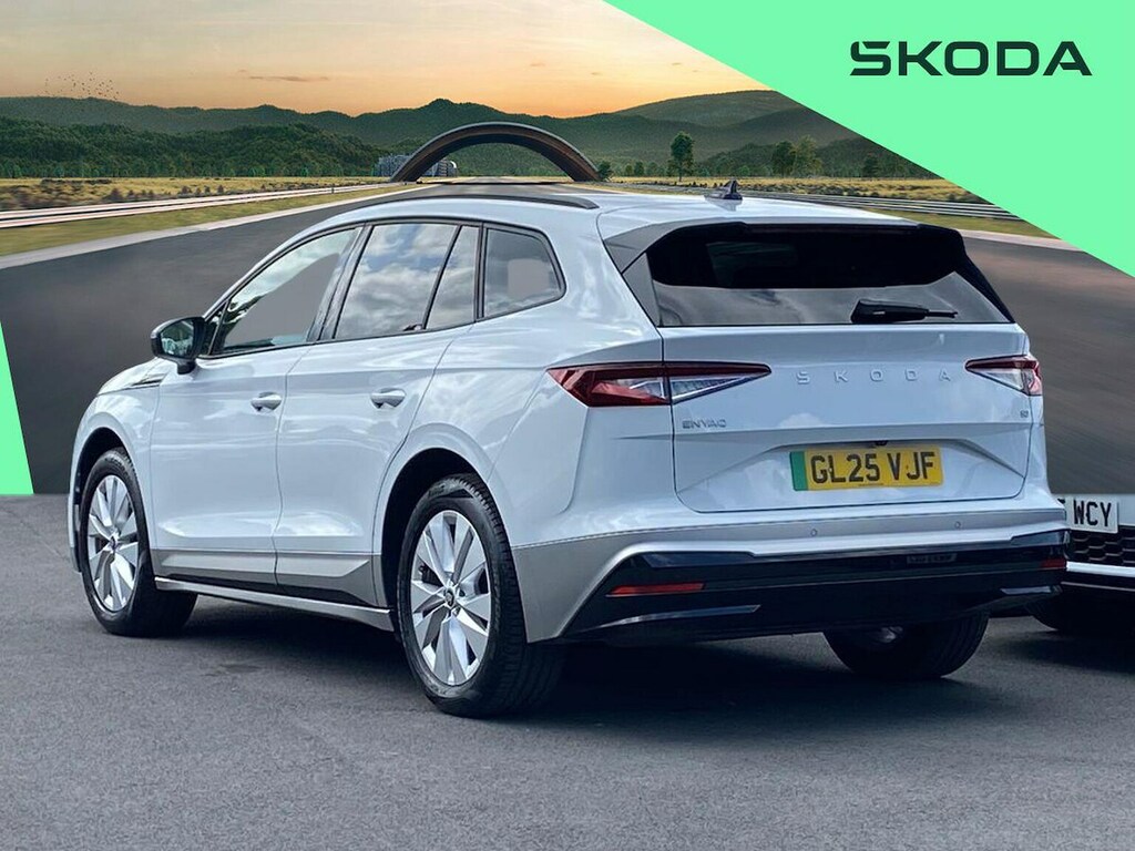 Skoda ENYAQ 150Kw 60 Se L 63Kwh Suite White #2