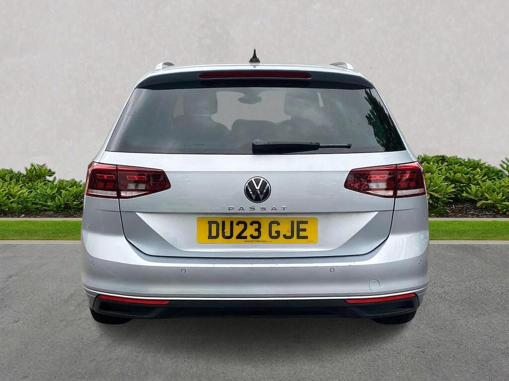 Volkswagen Passat 1.5 Tsi Evo Sel Dsg Silver #4