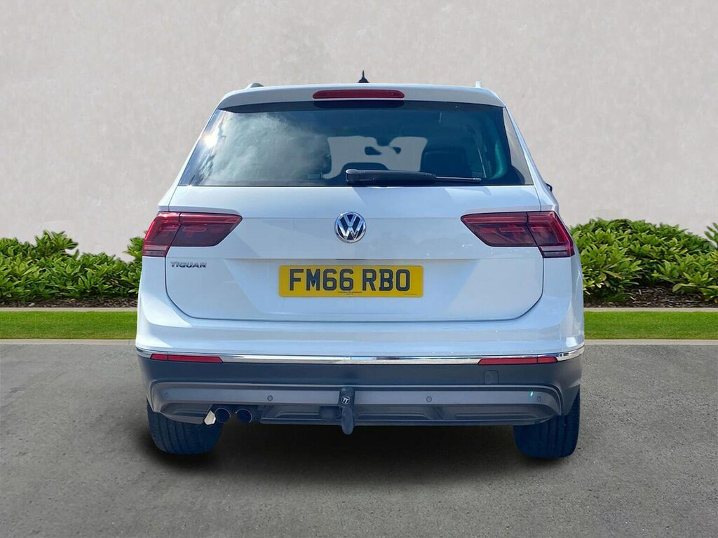 Volkswagen Tiguan 2.0 Tdi Bluemotion Tech Sel Suv Dsg 4Mo FM66RBO White #4