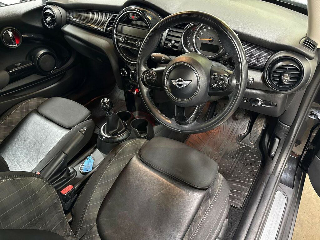 Mini Hatch 1.5 Cooper Hatchback 136 Ps Orange #15