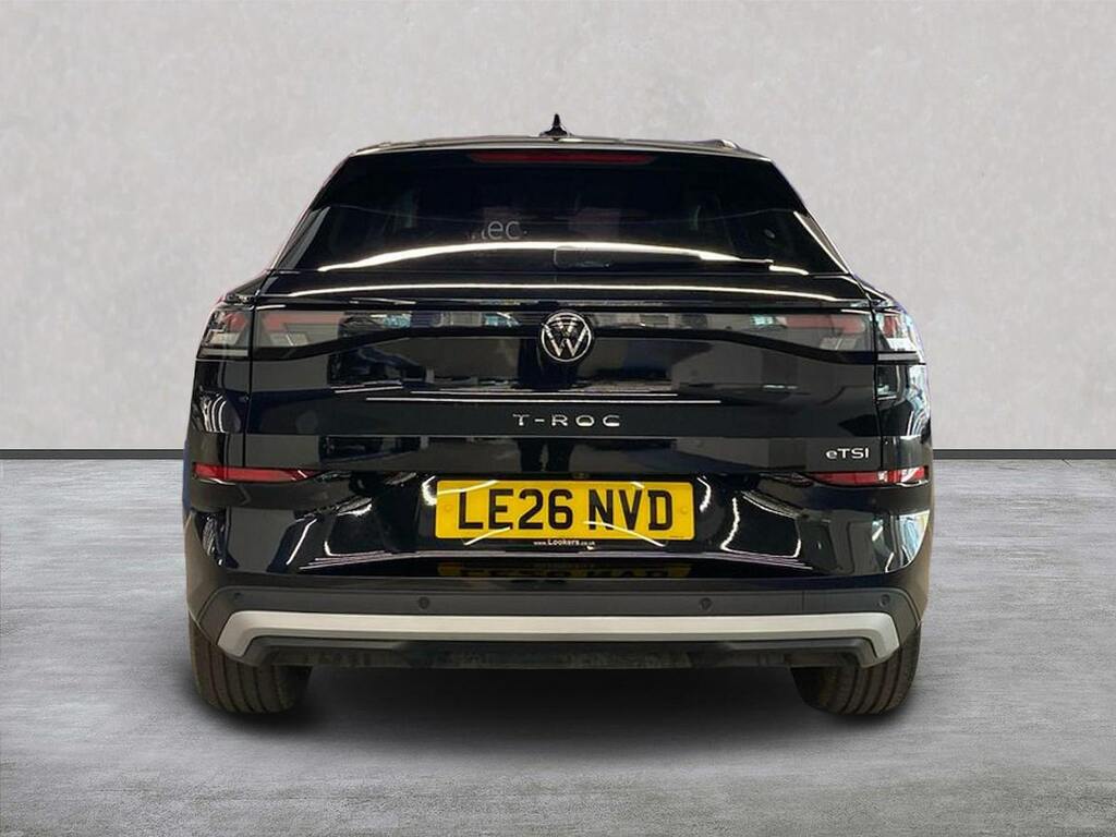 Volkswagen T-Roc 1.5 Etsi 150 Life Dsg LE26NVD Black #4