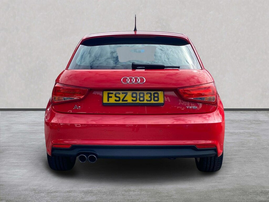 Audi A1 1.0 Tfsi Sport S Tronic Red #4