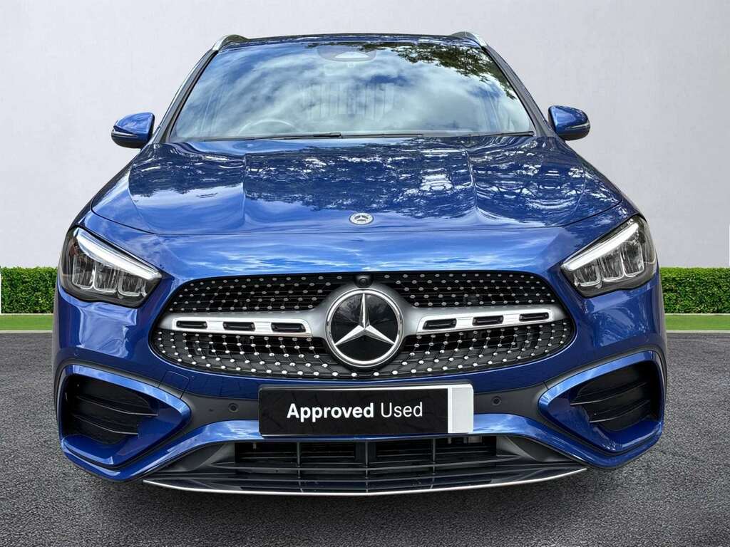 Mercedes-Benz GLA Class Gla 200 Amg Line Premium Blue #5
