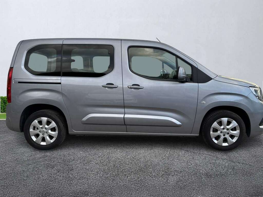 Vauxhall Combo Life 1.5 Turbo D Energy Grey #3