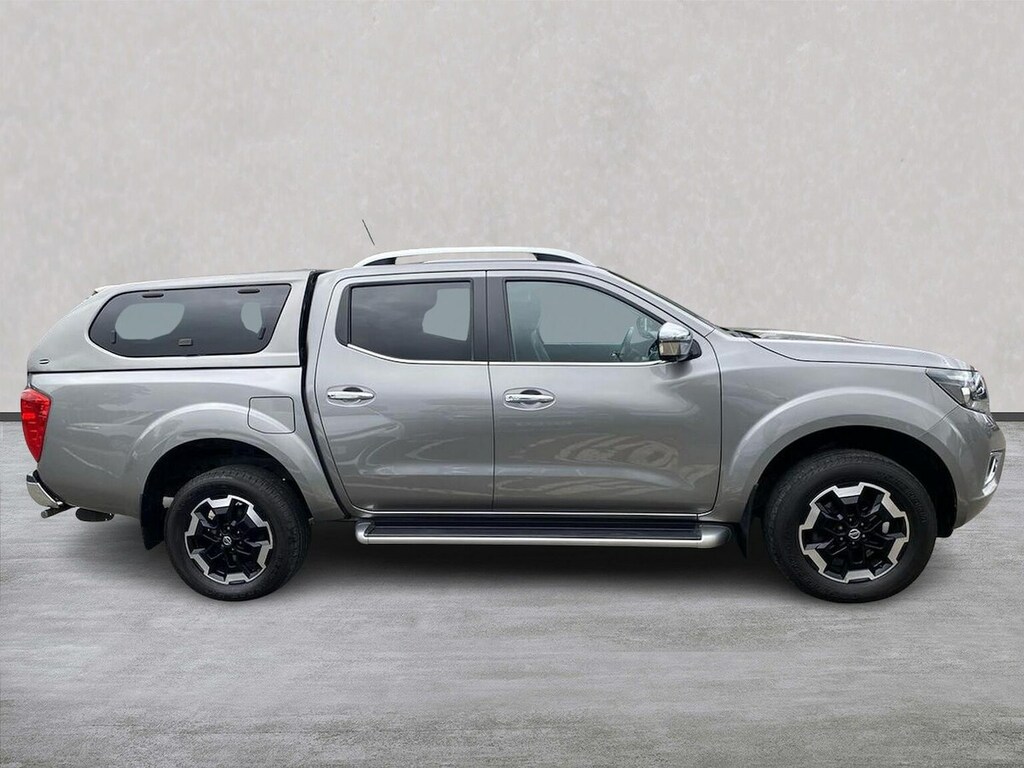 Nissan Navara 2.3 Dci Tekna Pickup Double Cab 4W #3