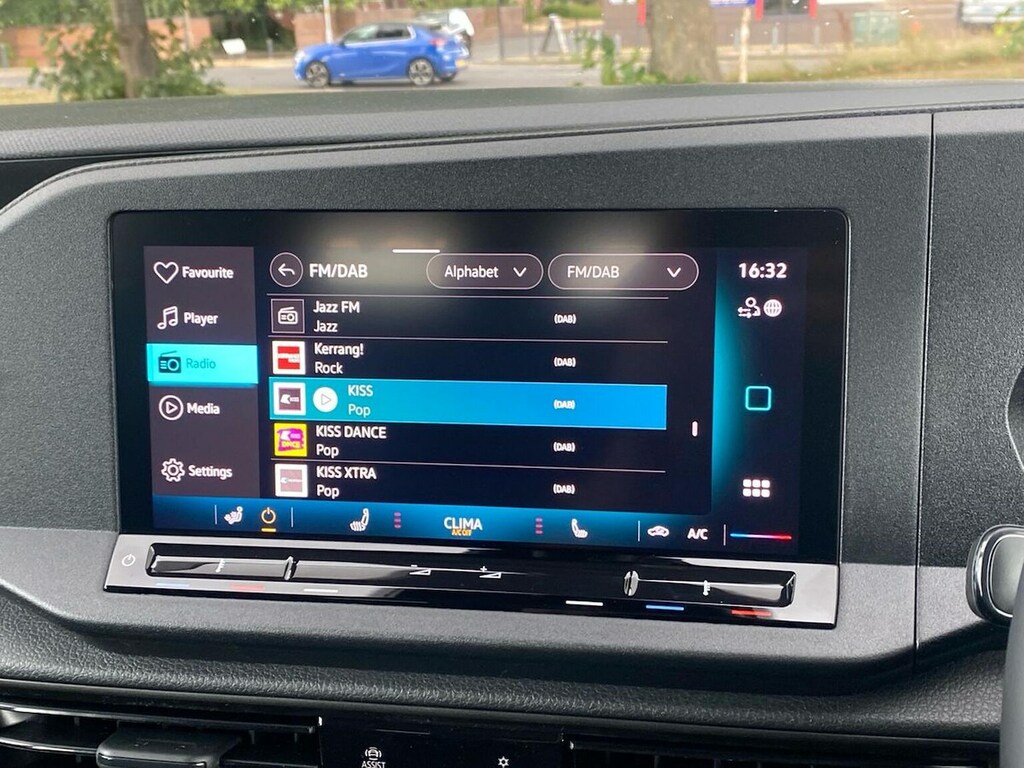 Volkswagen Caddy C20 Caddy Kombi Commerce Pro Swb 102 Ps 2.0 Tdi 6S Grey #11