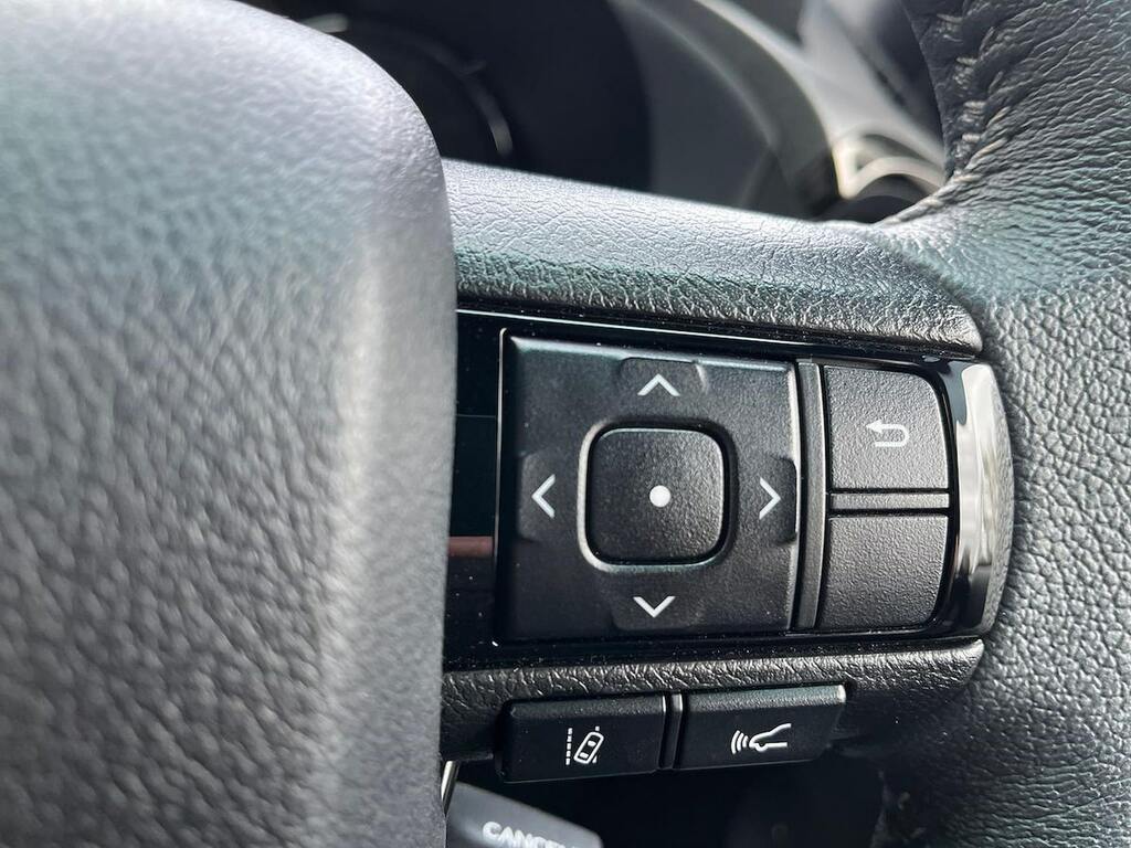Toyota HILUX Invincible X Brown #26