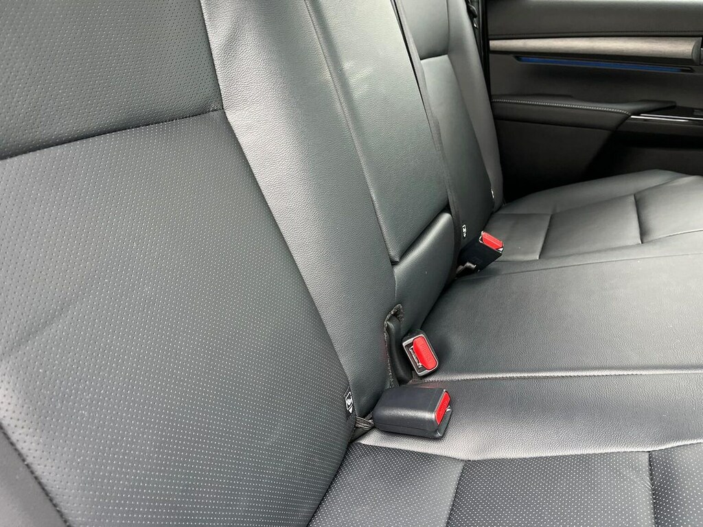 Toyota HILUX Invincible X Brown #16