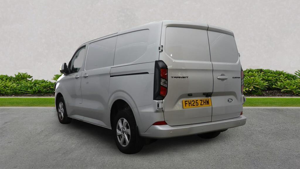 Ford Transit Custom 2.0 320 Ecoblue Limited Panel Van #2