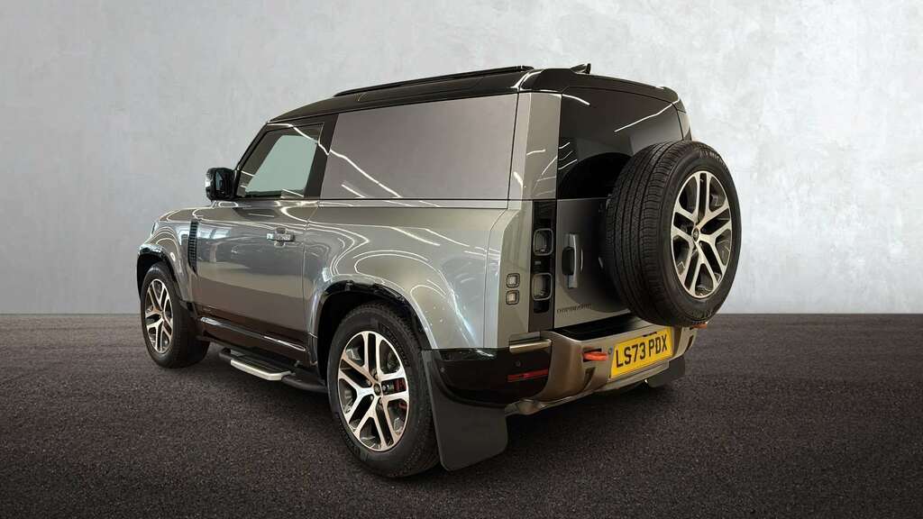 Land Rover Defender 3.0 D300 Hard Top X  #2