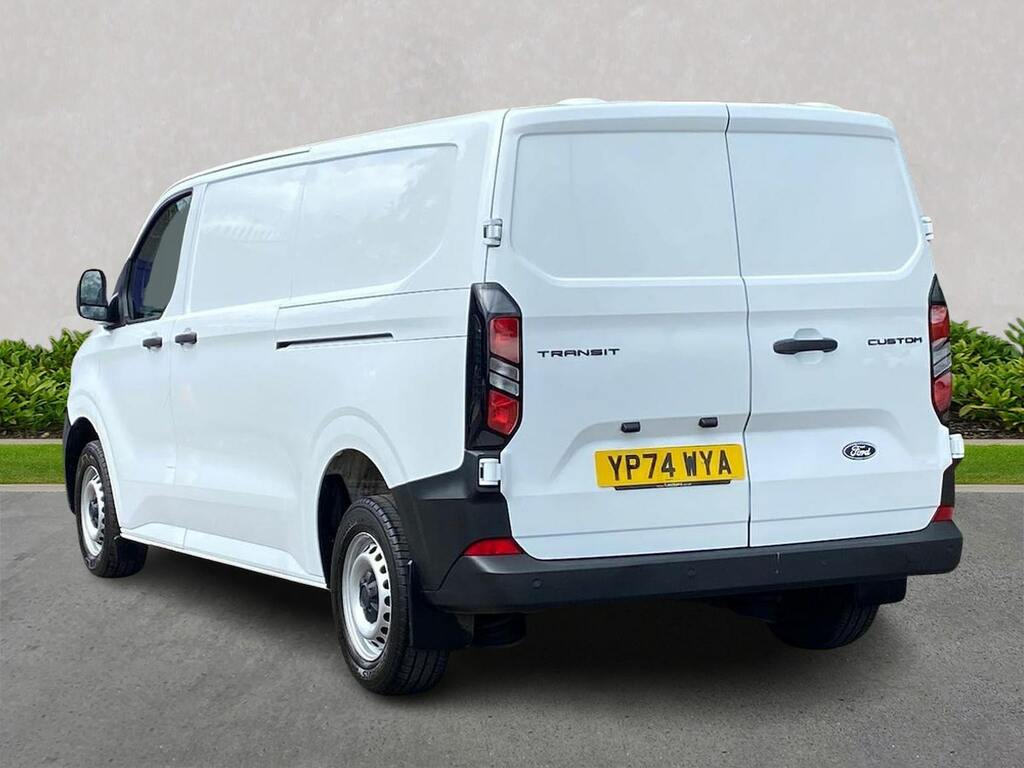 Ford Transit Custom Transit 2.0Dm Custom 300 Panel Van YP74WYA #2