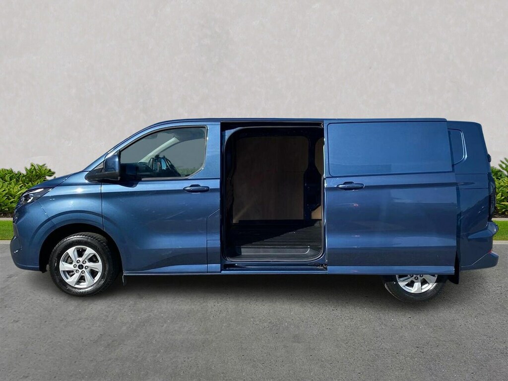 Ford Transit Custom 2.0 300 Ecoblue Limited Panel Van Manua #3