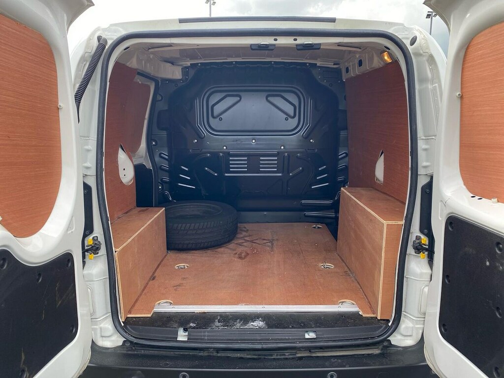 Fiat Fiorino 1.3 Multijetii Car Derived Van E White #17