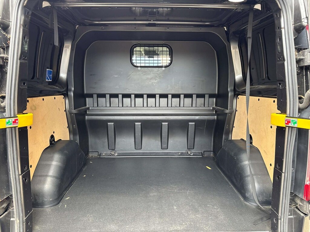 Ford Transit Custom 2.0 300 Swb Low Roof Eurp 6 27576 Miles With A White #10