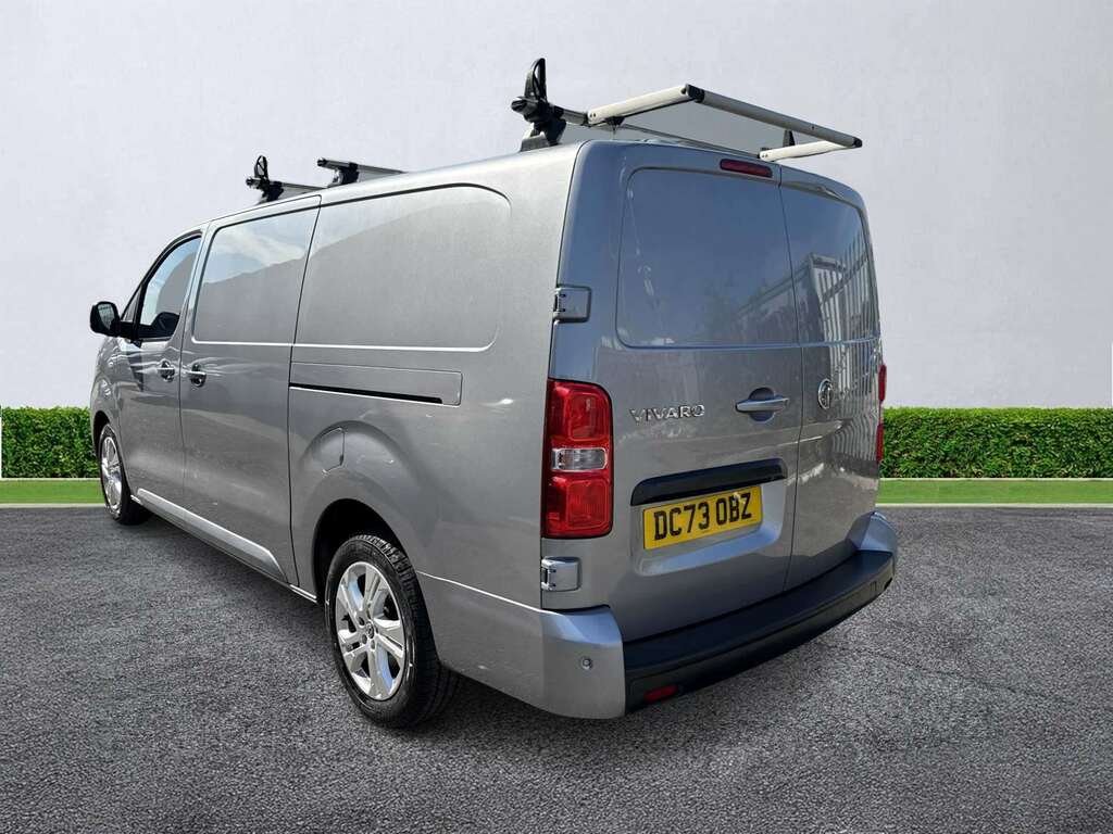 Vauxhall Vivaro 3100 2.0D 145Ps Pro H1 Van  #2